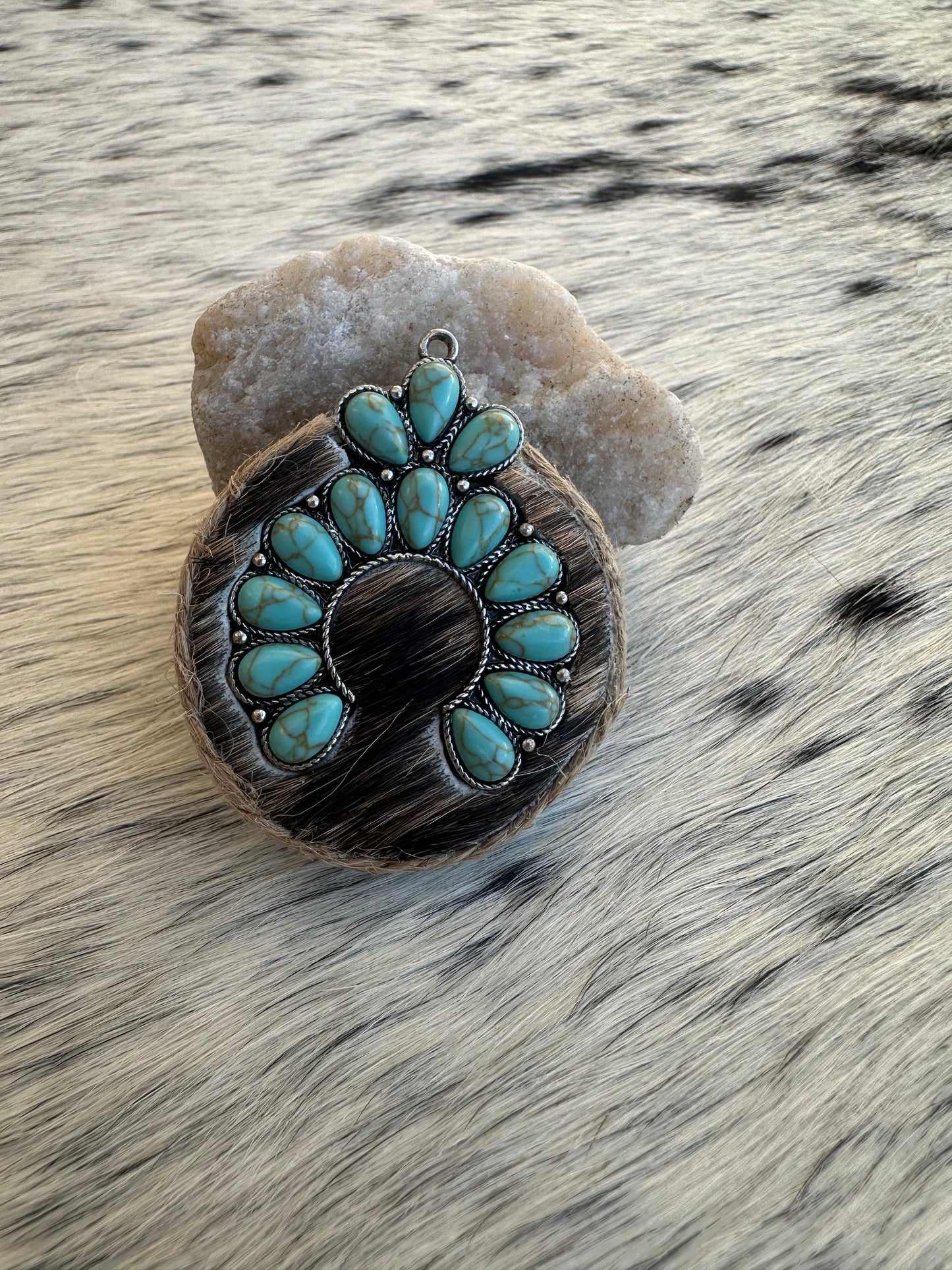 Genuine Cowhide Turquoise Pop Sockets